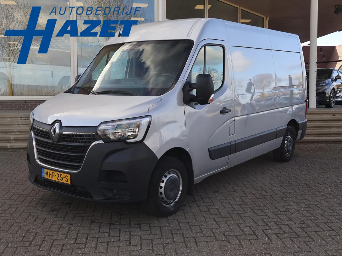 T35 2.3 dCi 150 PK AUTOMAAT L2H2 + CARPLAY | CAMERA | 2500 KG TREKHAAK | CRUISE | NAVIGATIE