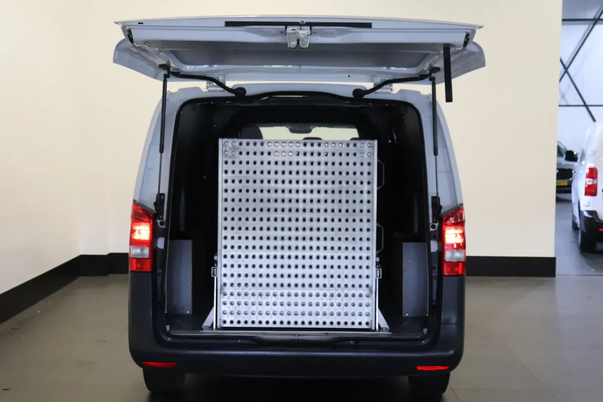 110 CDI XL EURO 6 - Airco - Camera -  € 12.900,- Excl.