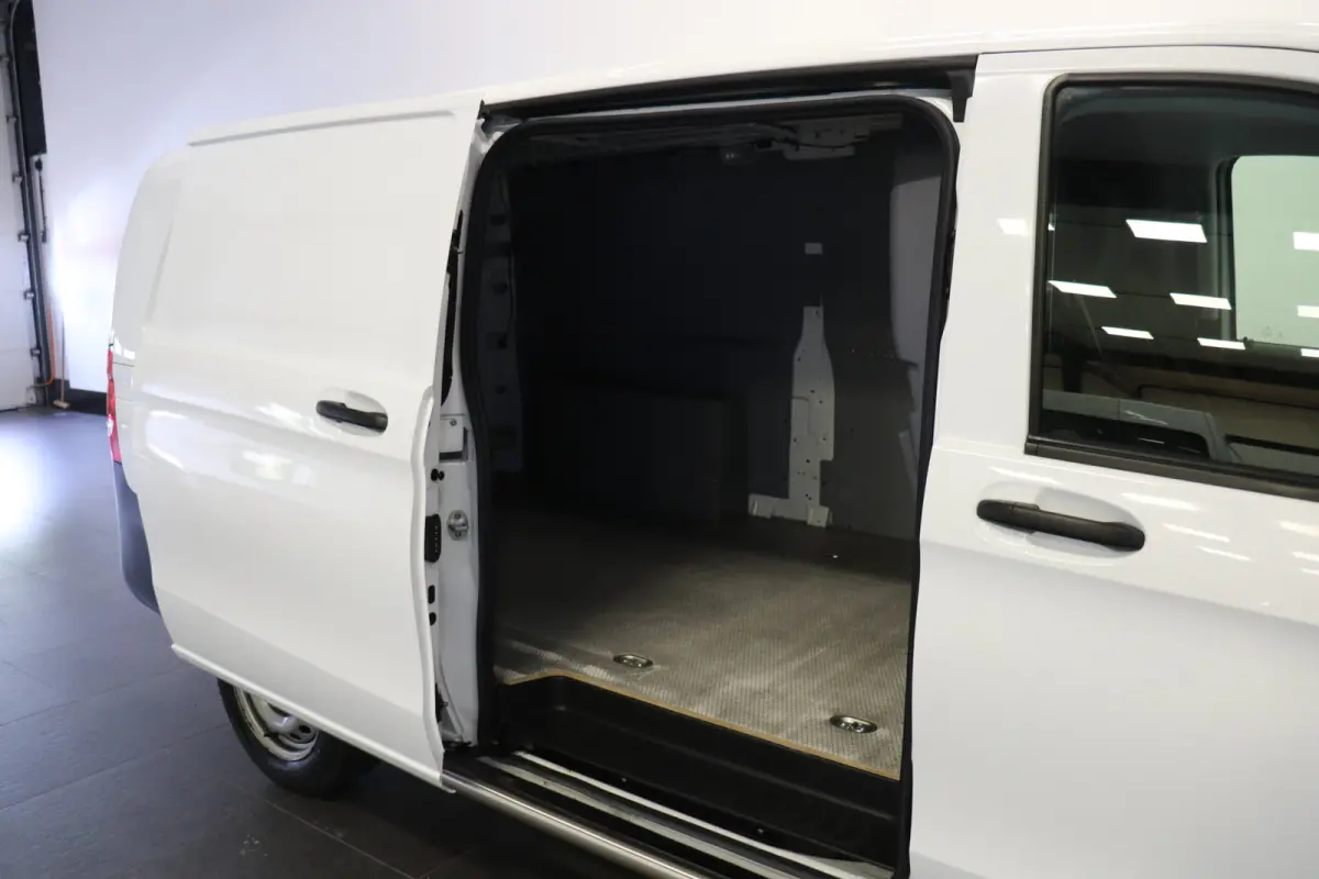 110 CDI XL EURO 6 - Airco - Camera -  € 12.900,- Excl.