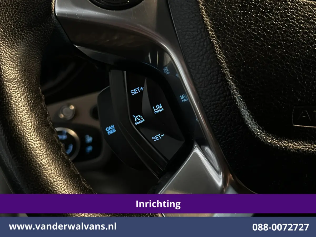 1.5 EcoBlue 100pk L1H1 Inrichting Euro6 Airco | Cruisecontrol | Verwarmde Voorruit Sidebars, Parkeersensoren
