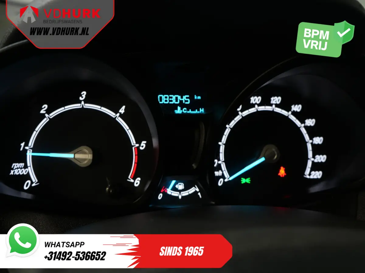 1.5 TDCI 100 pk Limited Stoelverw./ Voorruitverw./ Navi/ Carplay/ Camera/ Climate/ PDC/ LMV/ Cruise/ Trekhaak