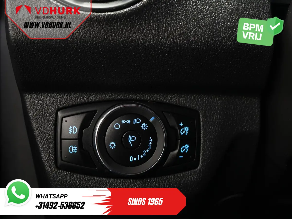 1.5 TDCI 100 pk Limited Stoelverw./ Voorruitverw./ Navi/ Carplay/ Camera/ Climate/ PDC/ LMV/ Cruise/ Trekhaak