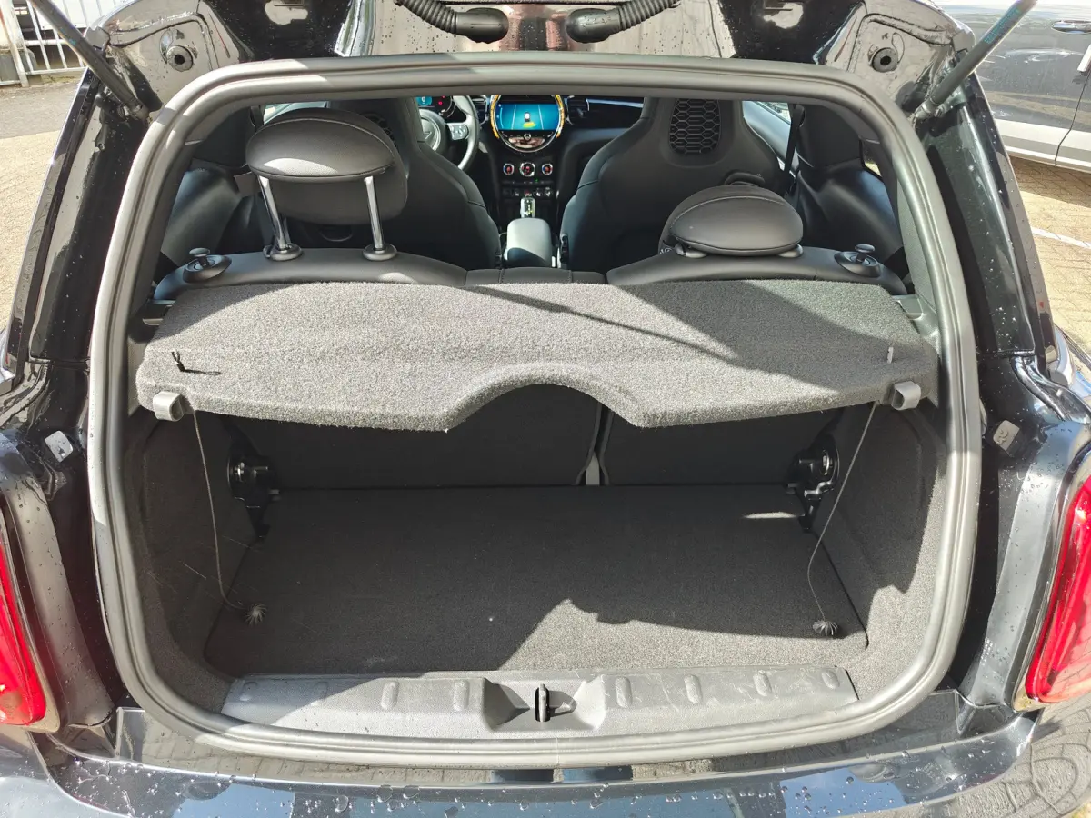 1.5 John Cooper Works | Apple Carplay / Android Auto | Navigatie | Climate Control