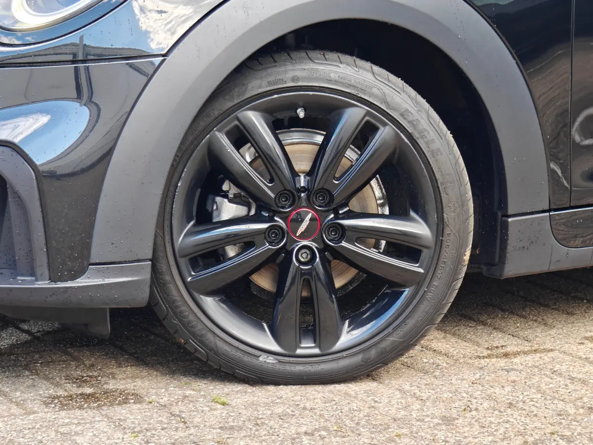 1.5 John Cooper Works | Apple Carplay / Android Auto | Navigatie | Climate Control