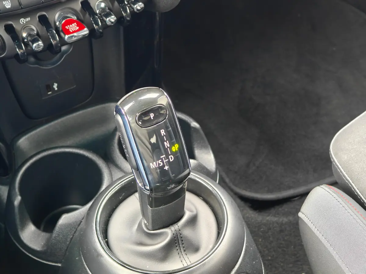 1.5 John Cooper Works | Apple Carplay / Android Auto | Navigatie | Climate Control