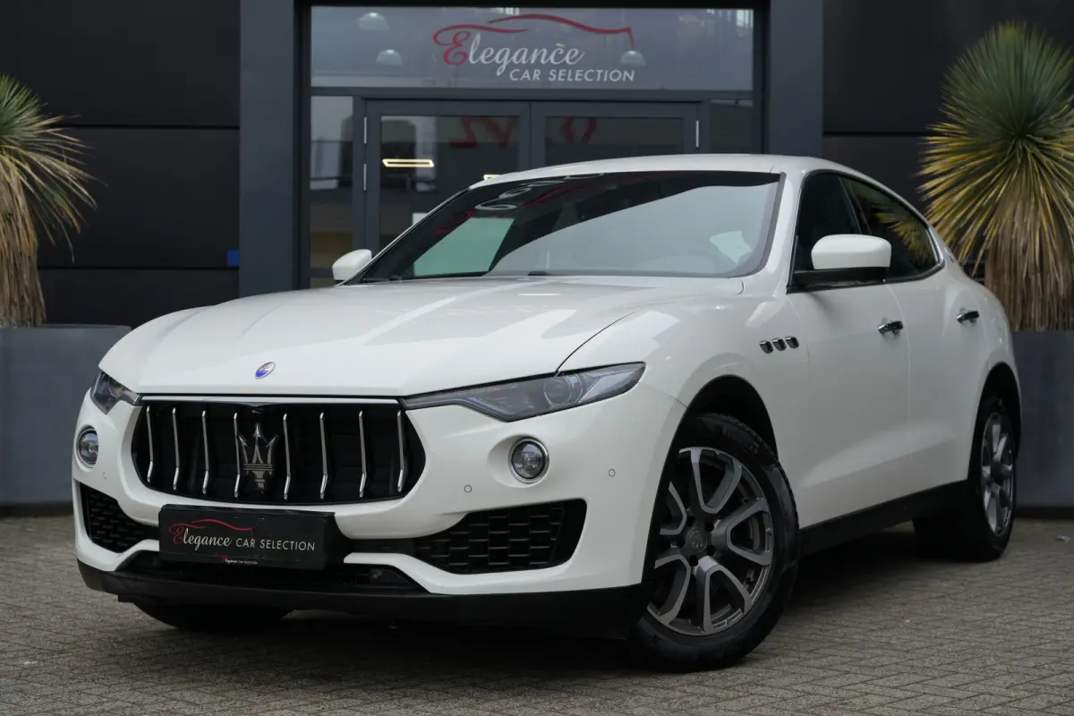 3.0 V6 S AWD GranLusso 430pk Stoelverwarming/Luchtvering/Navigatie
