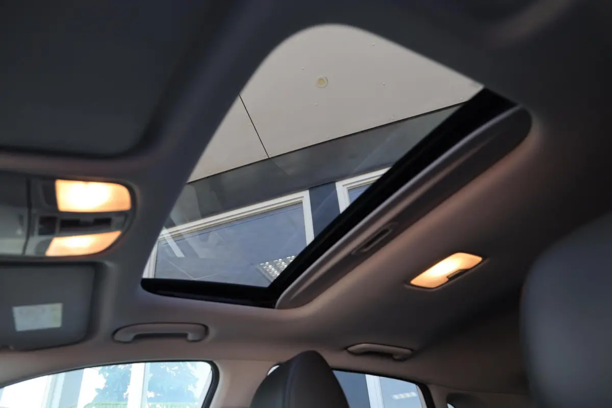 1.0 T-GDI Premium Sky|Schuif/kanteldak|HUD|Stoelverwarming/verkoeling|