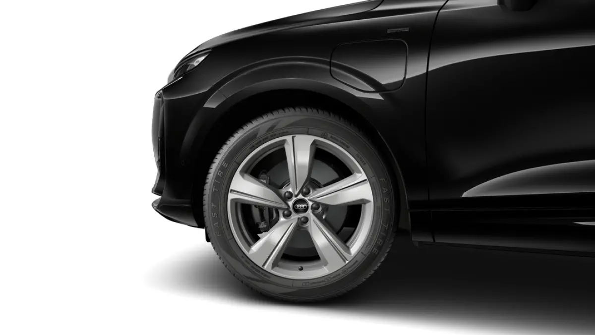 S edition | Adaptive cruise control | Audi sound system | Cruise control