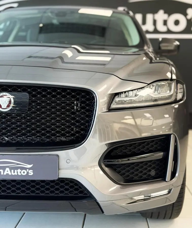 2.0 R-Sport AWD 25t 2 jaar garantie