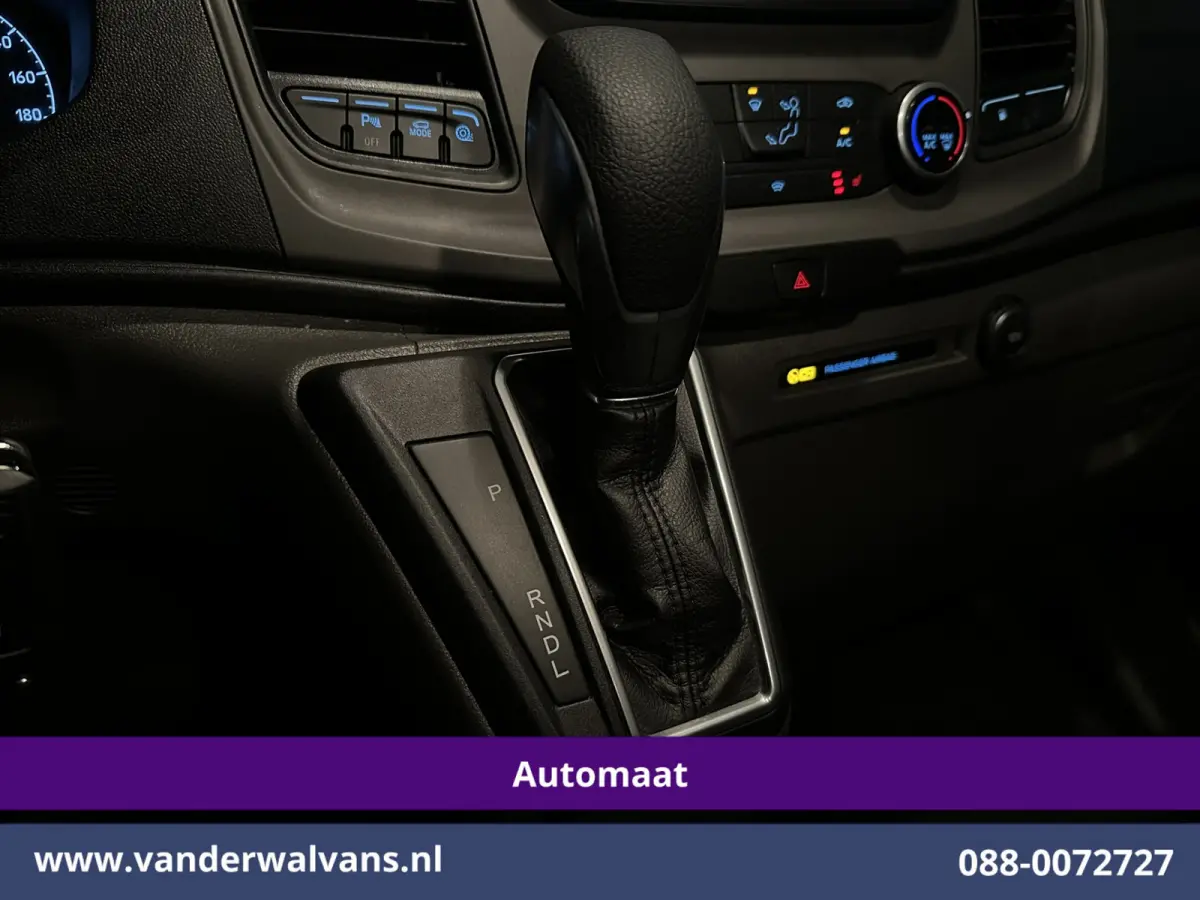 1.0 EcoBoost Hybride Automaat L1H1 9 Persoons Personenbus Euro6 Prijs INCL BTW/BPM Airco | Cruisecontrol | LED Sidebars, Verwarmde Voorruit, Stoelverwarming, Parkeersensoren, Bijrijdersbank