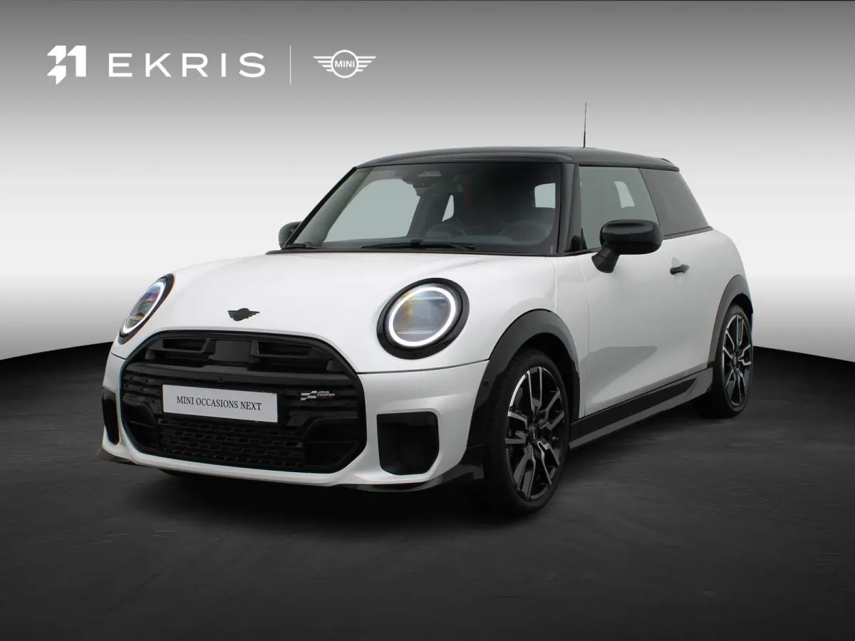 Cooper S Pakket XL + Glazen panoramadak + Harman Kardon + Camera + Driving Assistant Plus + Elektrisch verstelbare stoelen + Massage