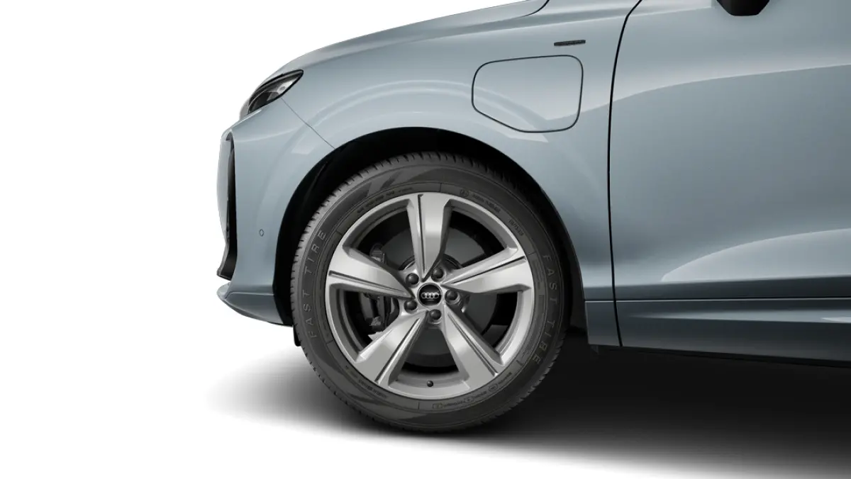 S edition | Adaptive cruise control | Audi sound system | Cruise control