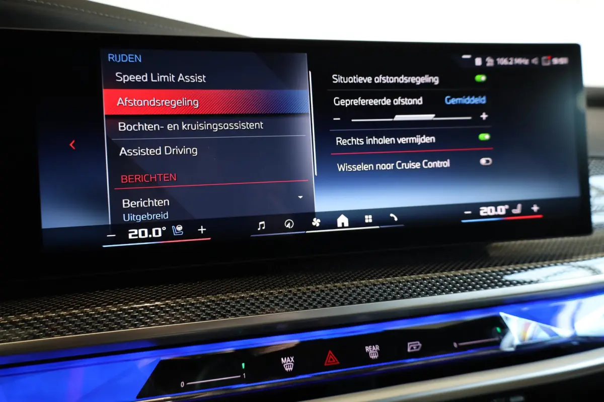 M760e xDrive | Head-Up Display | Panoramadak | Driving + Parking Ass. Professional 360 Camera | Bowers & Wilkins | Active Steering | Trekhaak