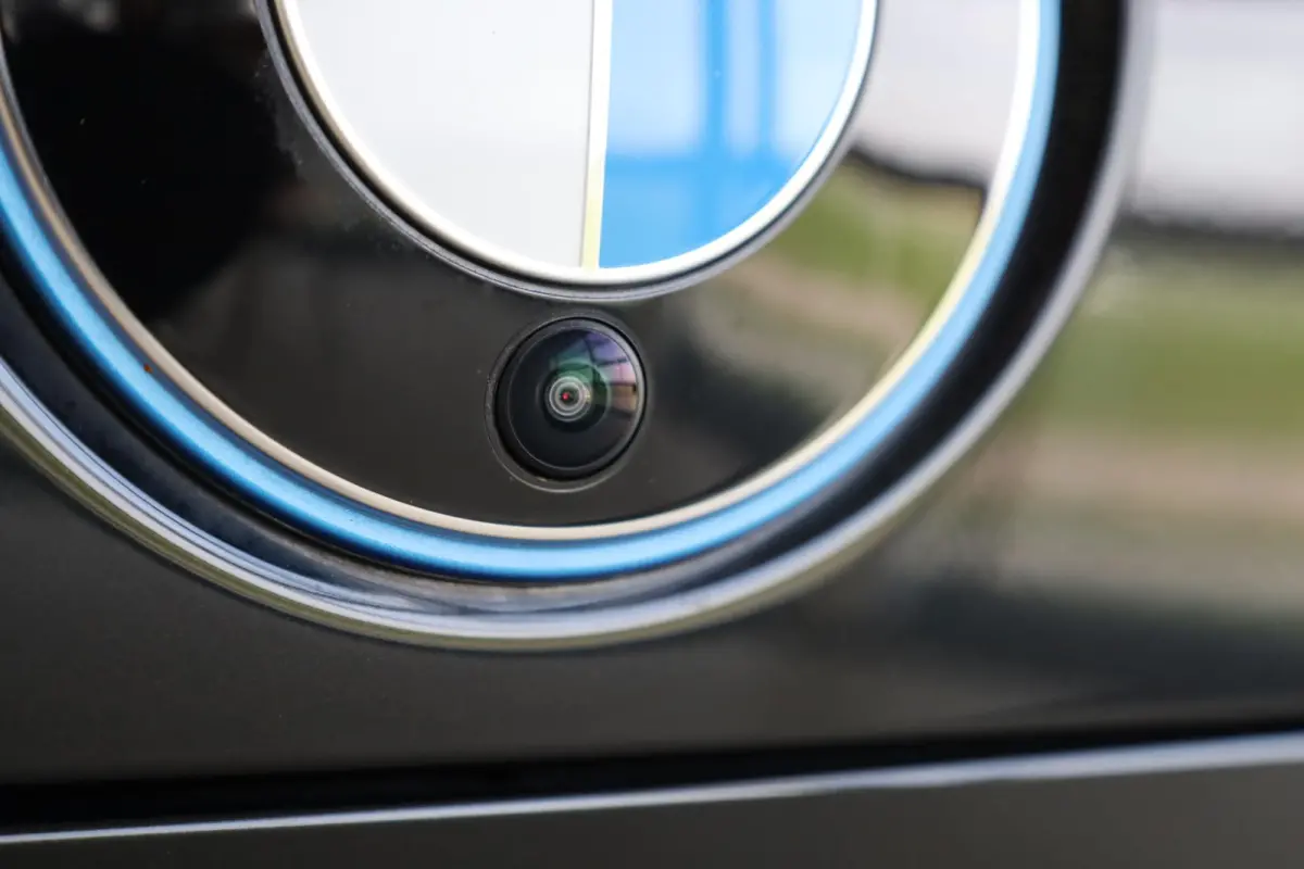 M760e xDrive | Head-Up Display | Panoramadak | Driving + Parking Ass. Professional 360 Camera | Bowers & Wilkins | Active Steering | Trekhaak