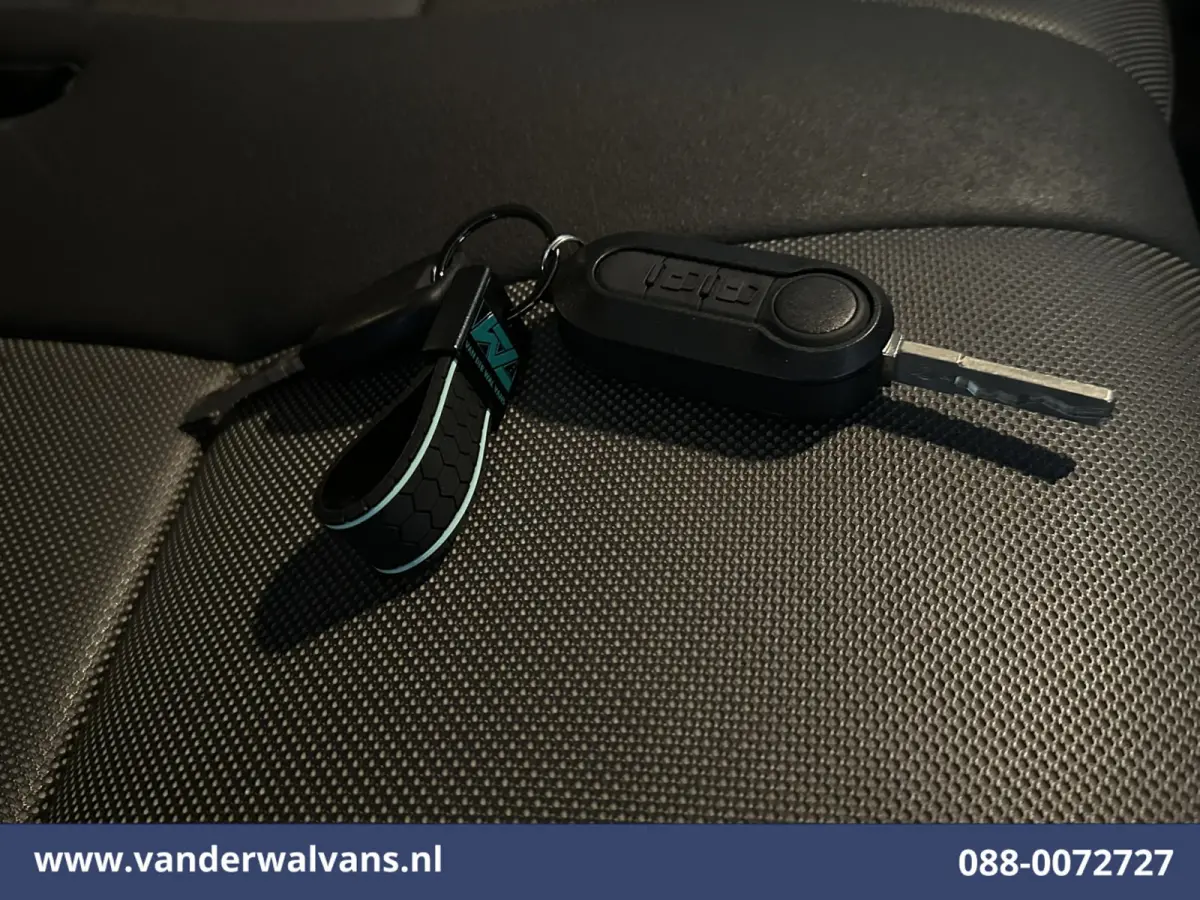 2.2 BlueHDi 140pk Kipper Open Laadbak Euro6 Bijrijdersbank Bluetooth telefoonvoorbereiding