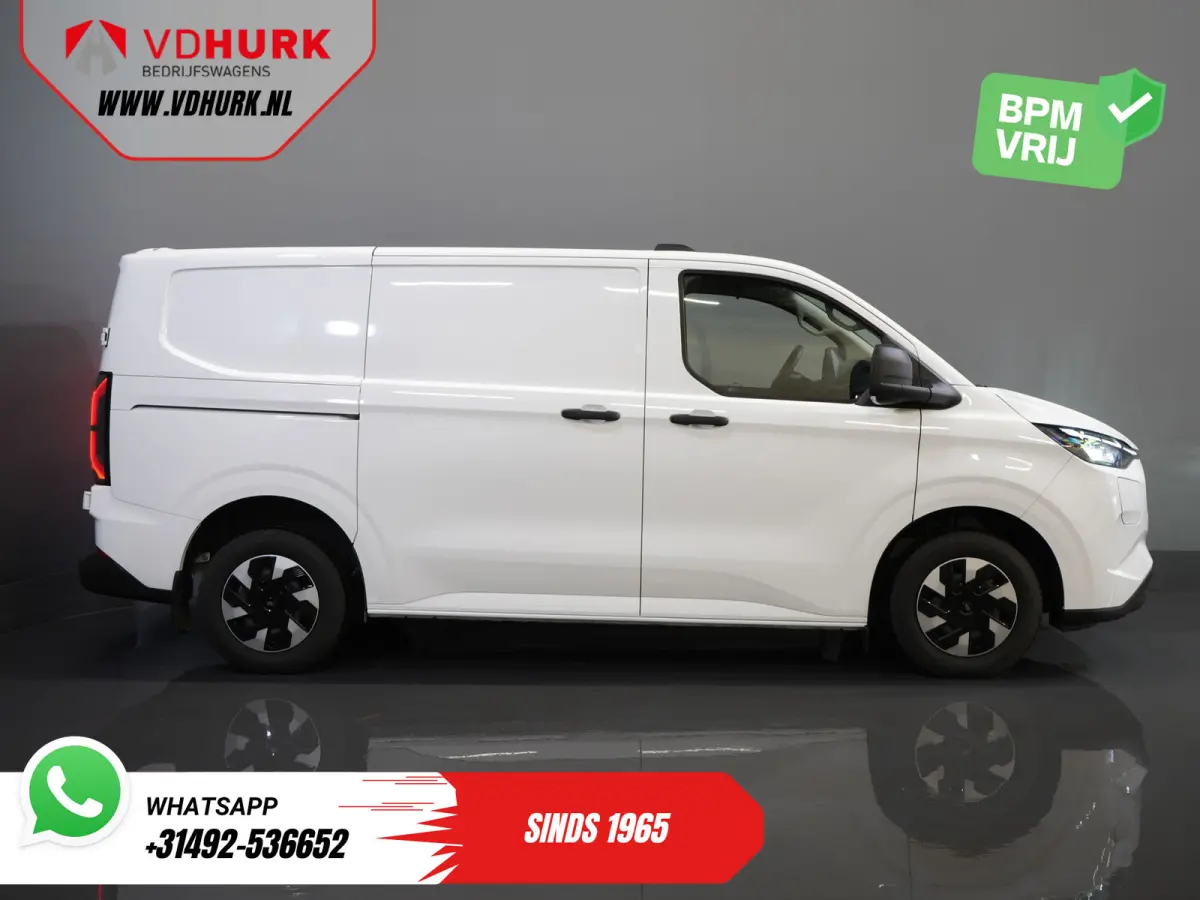 Trend 330 km WLTP 218 pk LED/ Standkachel/ Snellader/ 2.3t Trekverm./ Stoelverw./ Carplay/ Climate/ Camera/ PDC/ Cruise