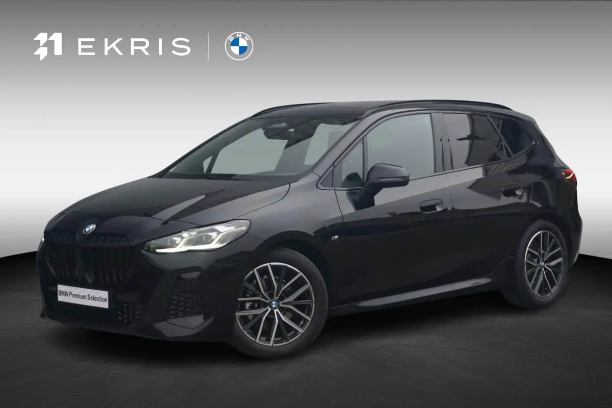 218i M Sport | Trekhaak / Panoramadak / Driving Assistant / Comfort Access / Stoel & Stuurwielverwarming