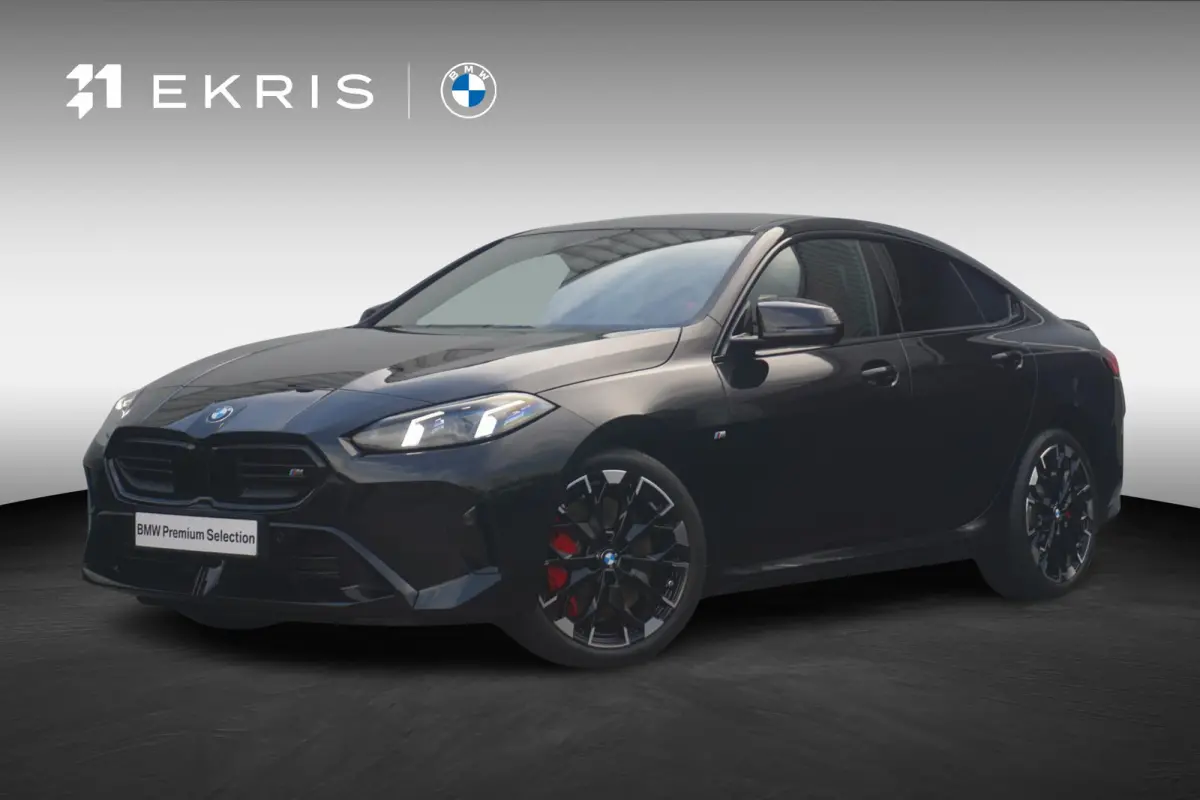M235 xDrive | Driving Assistant Professional / Head-up / Rondomzicht Camera's / M sportstoelen / Elektrische Stoelen + Memory