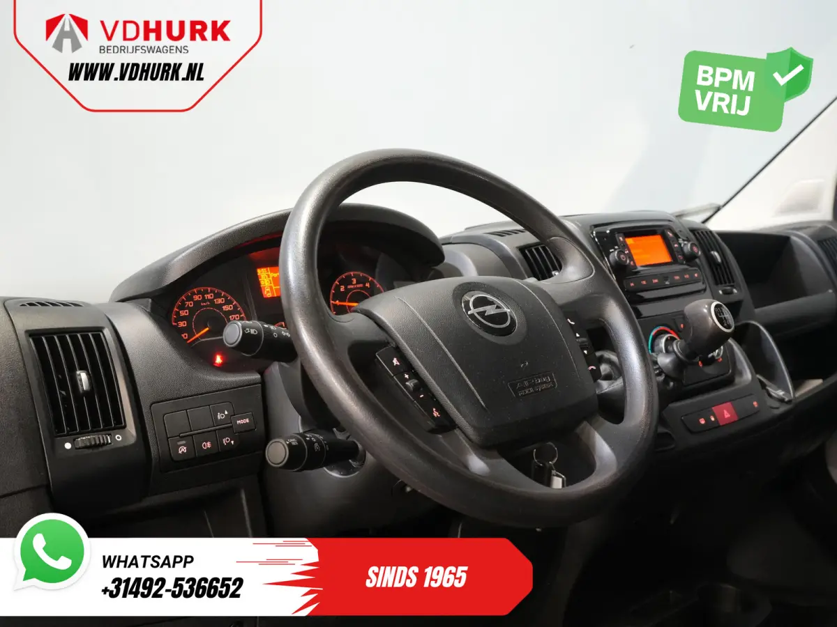 2.2 140 pk DC Dubbel Cabine Open Laadbak/ 7 Pers./ 2.5t Trekverm./ Cruise/ Airco/ 288x215x35/ Pick up