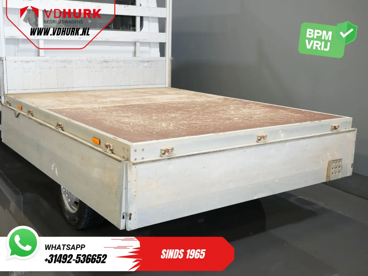 2.2 140 pk DC Dubbel Cabine Open Laadbak/ 7 Pers./ 2.5t Trekverm./ Cruise/ Airco/ 288x215x35/ Pick up