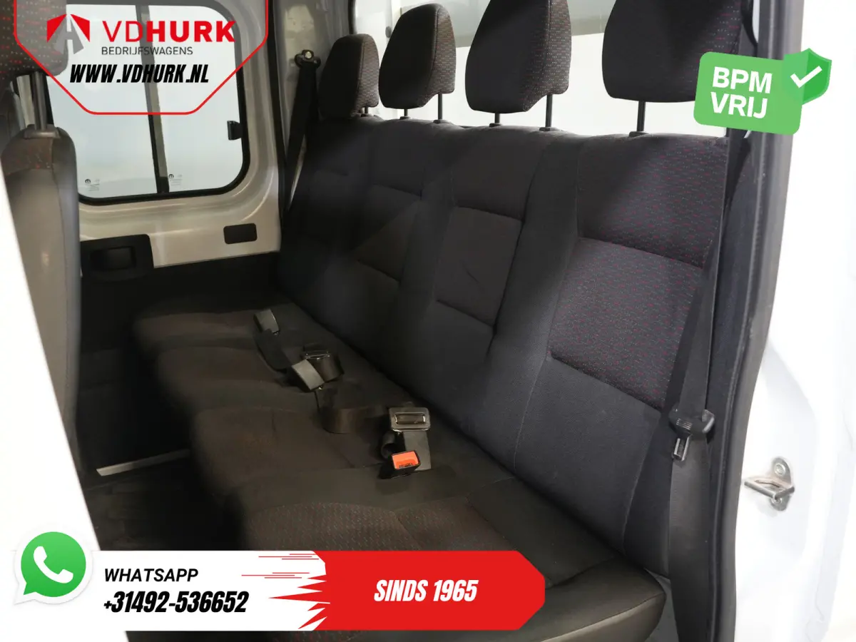 2.2 140 pk DC Dubbel Cabine Open Laadbak/ 7 Pers./ 2.5t Trekverm./ Cruise/ Airco/ 288x215x35/ Pick up