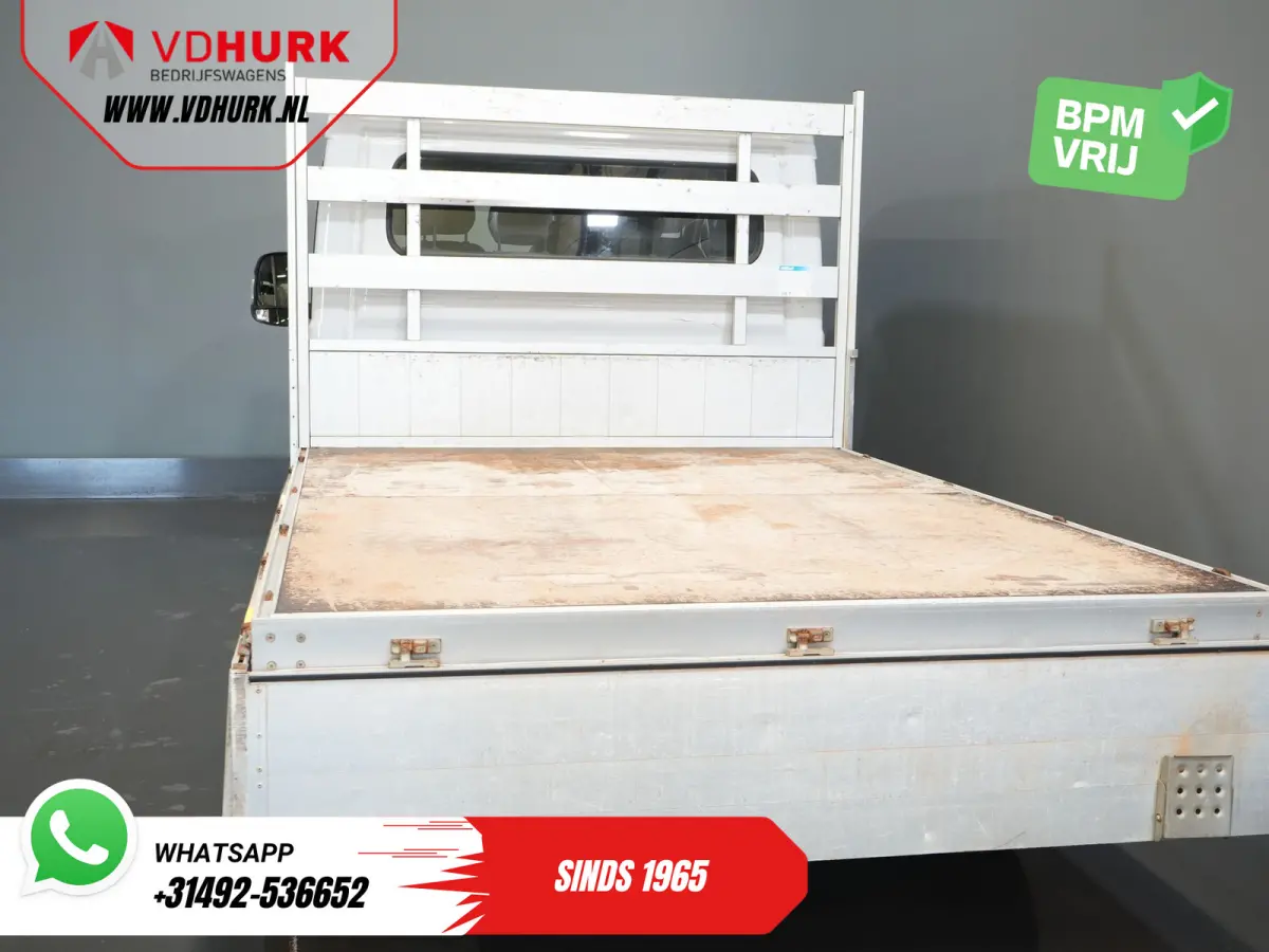 2.2 140 pk DC Dubbel Cabine Open Laadbak/ 7 Pers./ 2.5t Trekverm./ Cruise/ Airco/ 288x215x35/ Pick up