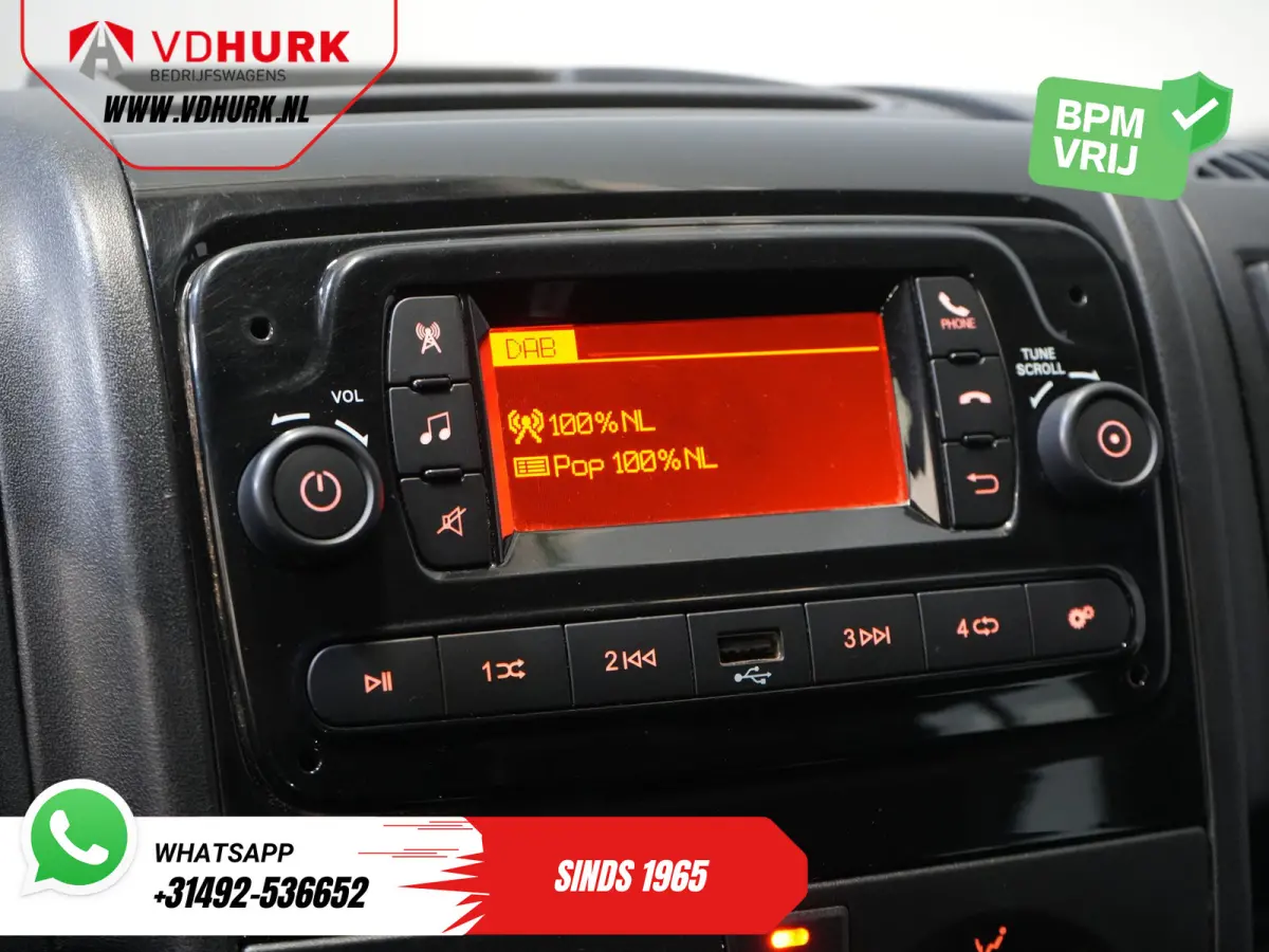 2.2 140 pk DC Dubbel Cabine Open Laadbak/ 7 Pers./ 2.5t Trekverm./ Cruise/ Airco/ 288x215x35/ Pick up