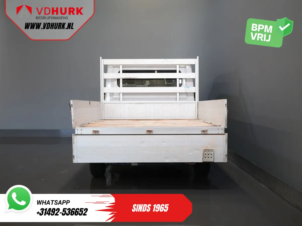 2.2 140 pk DC Dubbel Cabine Open Laadbak/ 7 Pers./ 2.5t Trekverm./ Cruise/ Airco/ 288x215x35/ Pick up