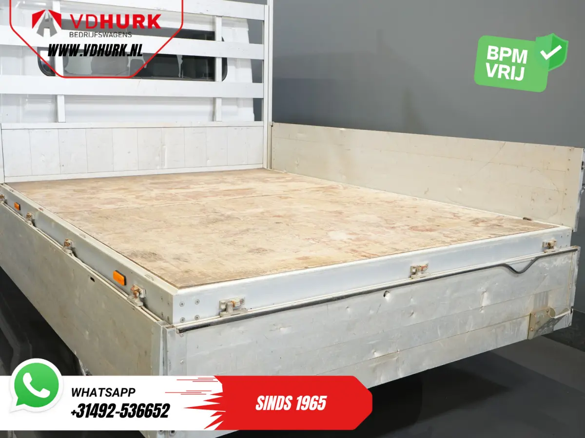 2.2 140 pk DC Dubbel Cabine Open Laadbak/ 7 Pers./ 2.5t Trekverm./ Cruise/ Airco/ 288x215x35/ Pick up