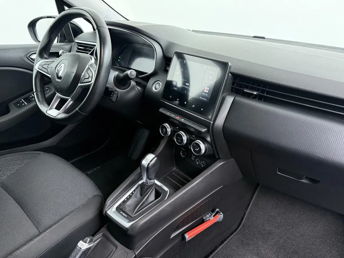 Hybrid 140 Business Zen | Navigatie | Climate Control | Keyless Entry |