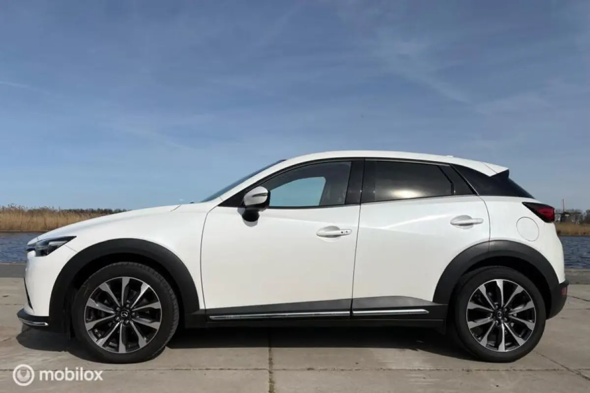 2.0 SKYACTIV-G | Keyless | Head-Up Display |Sports line