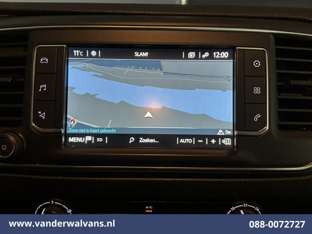 1.5 D-4D 120pk L3H1 Personenbus 9 Zitplaatsen Euro6 Airco | Navigatie | Apple Carplay | Cruisecontrol Android Auto, Parkeersensoren, Achterklep