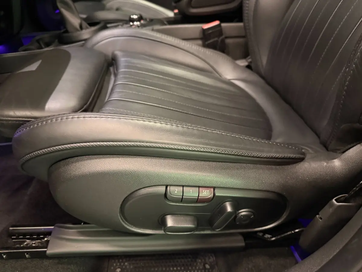 1.5 Cooper ALL4 Untamed Edition SOH98% 224PK/PANO/H-KARDON/H-UP/LEDER/CAM/V-COCKPIT/NAVI/DAB///