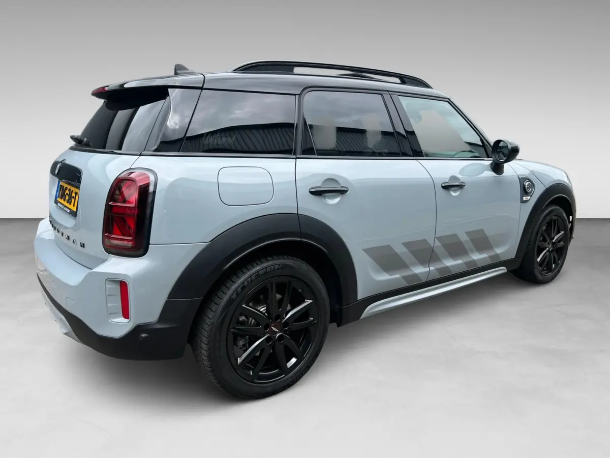 1.5 Cooper ALL4 Untamed Edition SOH98% 224PK/PANO/H-KARDON/H-UP/LEDER/CAM/V-COCKPIT/NAVI/DAB///