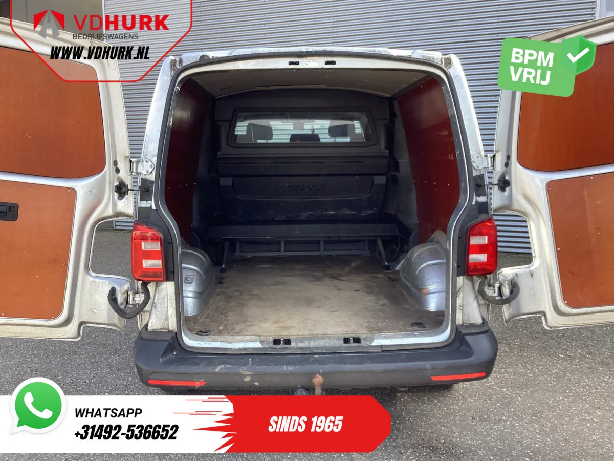 2.0 TDI 150 pk L2 DC Dubbel Cabine EXPORT 2.5t Trekverm./ Airco/ Camera/ Cruise/ 16”LMV/ Trekhaak