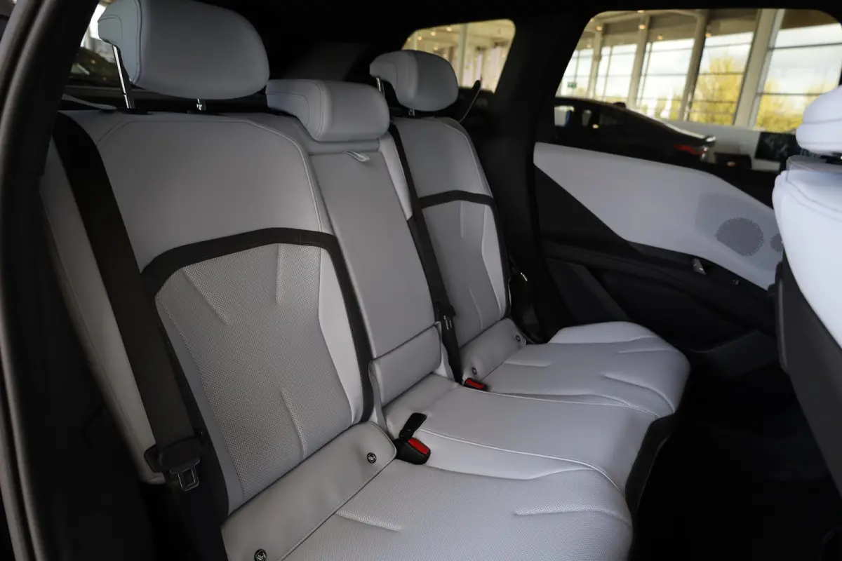 50 xDrive | M Sportpakket | Innovation Pack | Panorama Dak | Elektr. Trekhaak