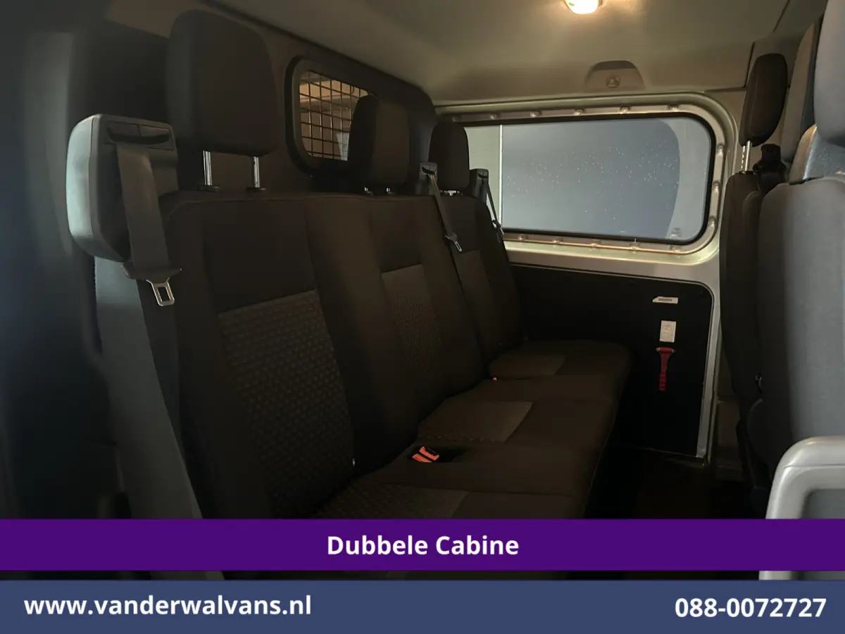 2.0 TDCI 131pk L2H1 Dubbele Cabine Euro6 Airco | 6-Zits | LED | Cruisecontrol | Verwarmde voorruit Parkeersensoren, Dakdragers, 2800kg trekvermogen