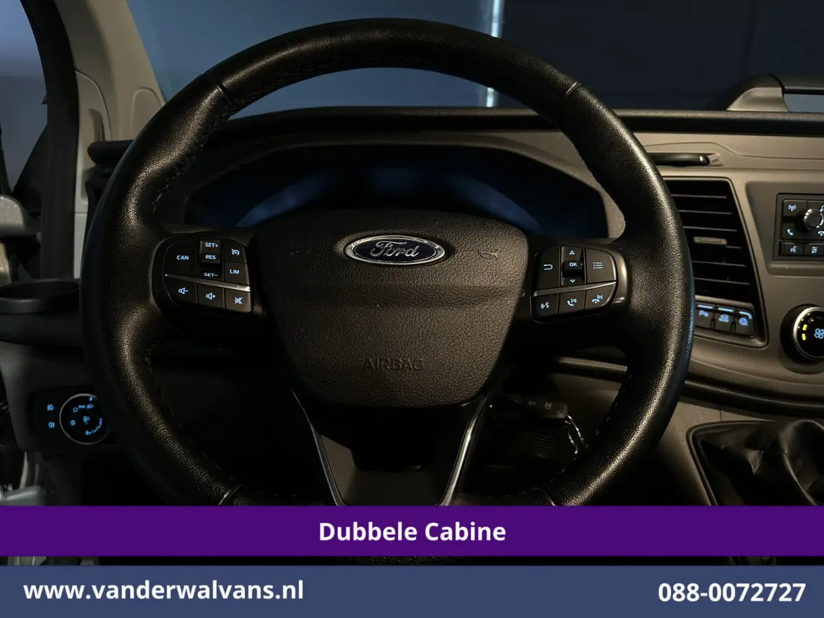 2.0 TDCI 131pk L2H1 Dubbele Cabine Euro6 Airco | 6-Zits | LED | Cruisecontrol | Verwarmde voorruit Parkeersensoren, Dakdragers, 2800kg trekvermogen