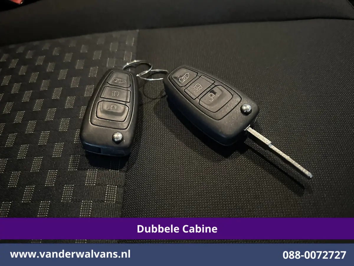 2.0 TDCI 131pk L2H1 Dubbele Cabine Euro6 Airco | 6-Zits | LED | Cruisecontrol | Verwarmde voorruit Parkeersensoren, Dakdragers, 2800kg trekvermogen
