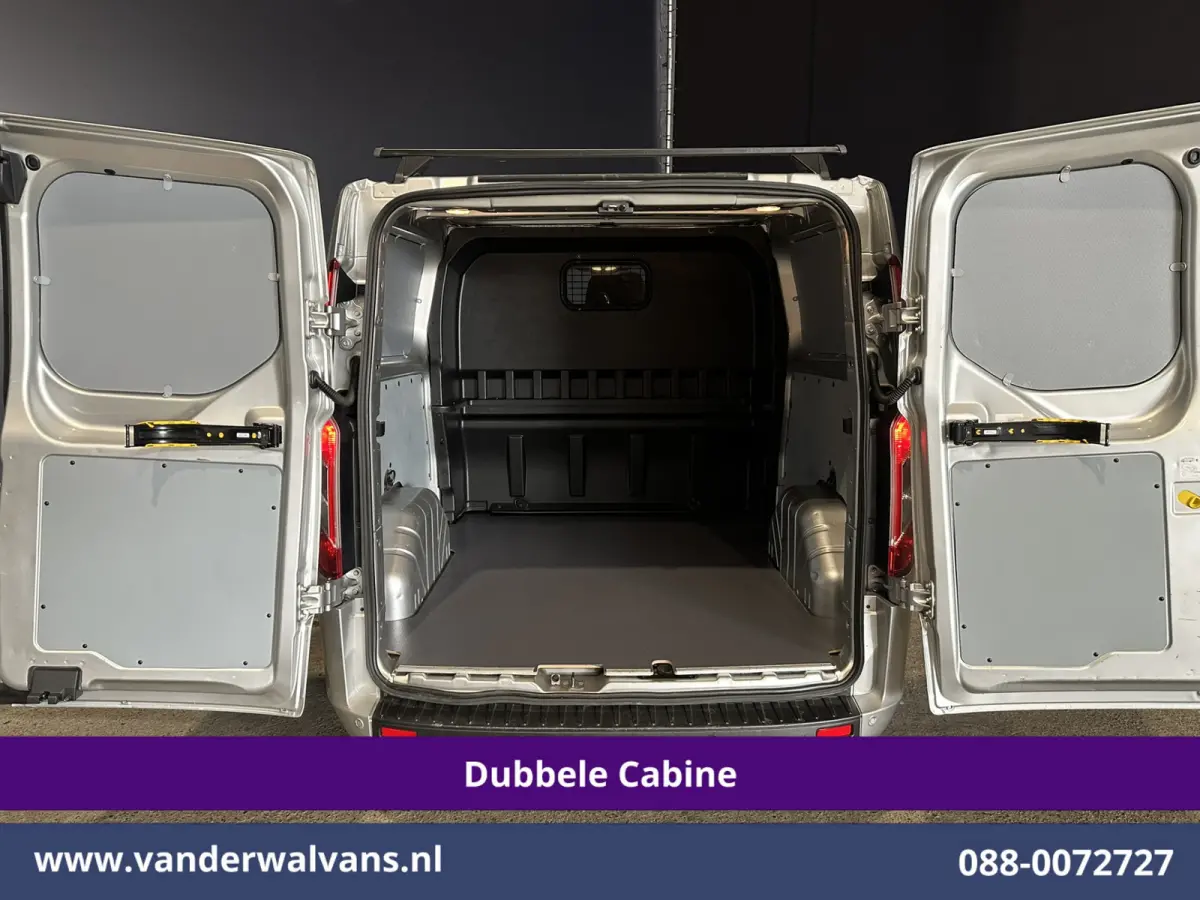2.0 TDCI 131pk L2H1 Dubbele Cabine Euro6 Airco | 6-Zits | LED | Cruisecontrol | Verwarmde voorruit Parkeersensoren, Dakdragers, 2800kg trekvermogen
