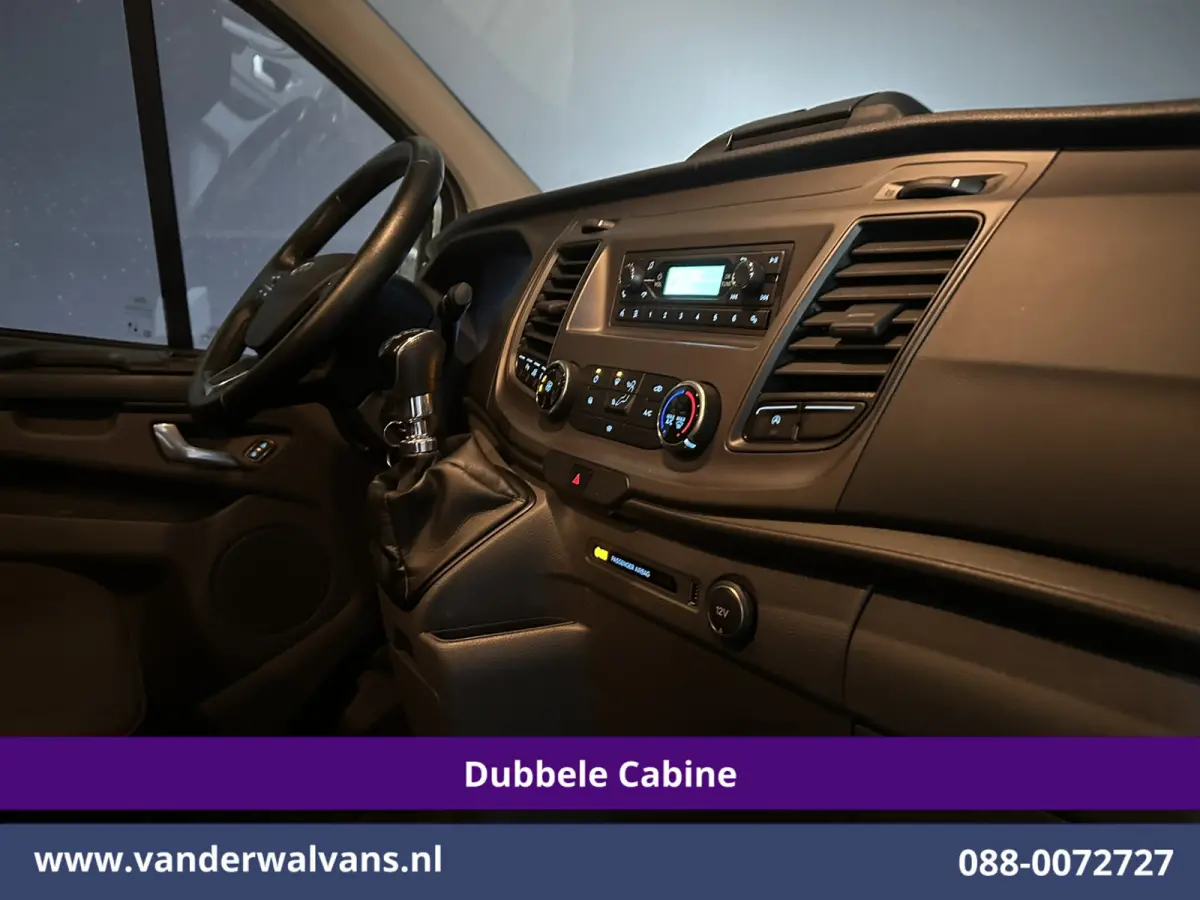 2.0 TDCI 131pk L2H1 Dubbele Cabine Euro6 Airco | 6-Zits | LED | Cruisecontrol | Verwarmde voorruit Parkeersensoren, Dakdragers, 2800kg trekvermogen