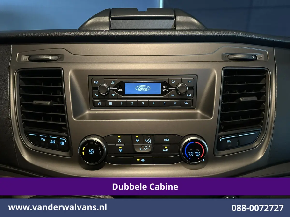2.0 TDCI 131pk L2H1 Dubbele Cabine Euro6 Airco | 6-Zits | LED | Cruisecontrol | Verwarmde voorruit Parkeersensoren, Dakdragers, 2800kg trekvermogen