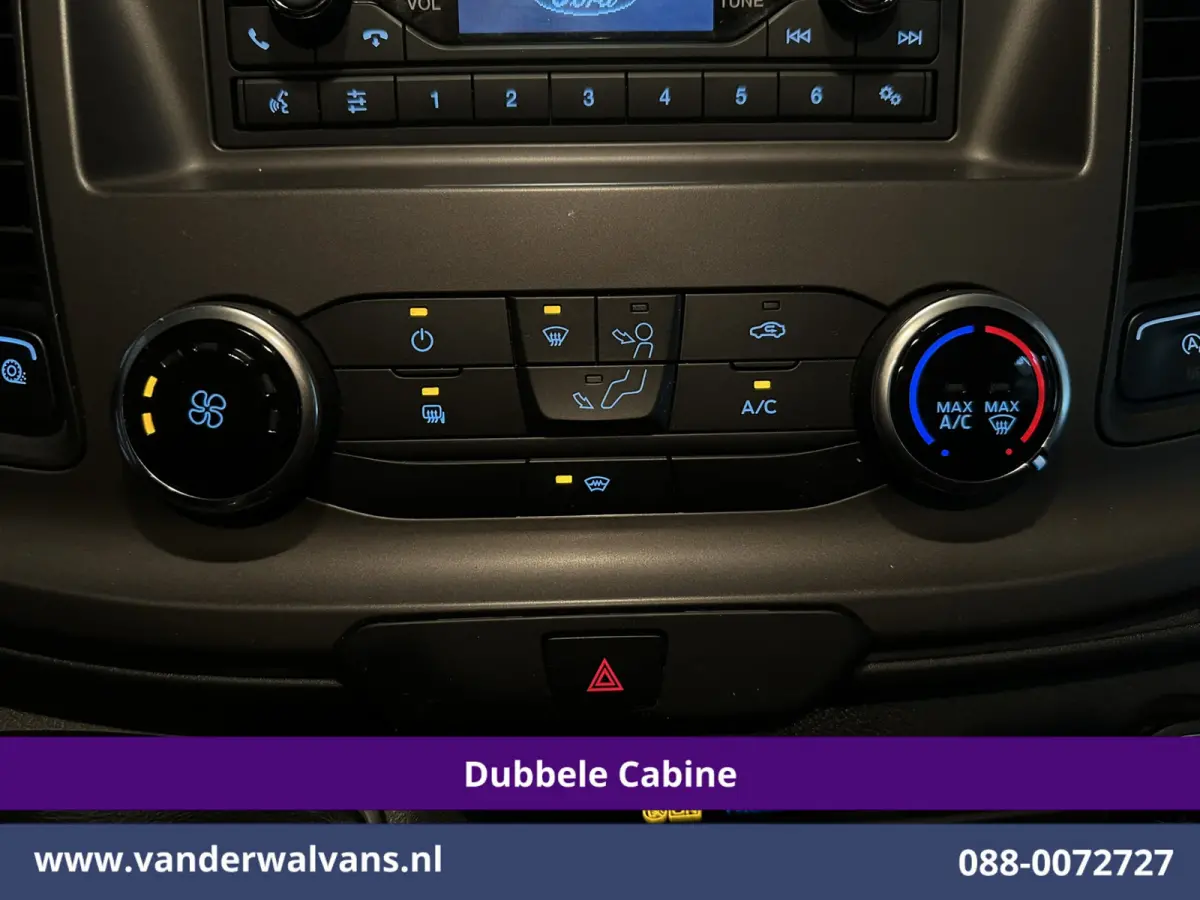 2.0 TDCI 131pk L2H1 Dubbele Cabine Euro6 Airco | 6-Zits | LED | Cruisecontrol | Verwarmde voorruit Parkeersensoren, Dakdragers, 2800kg trekvermogen