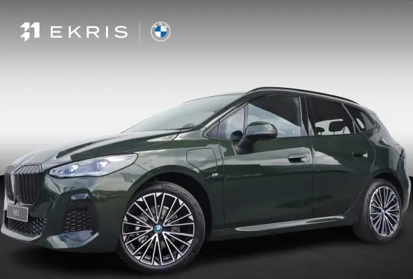 225e xDrive | M Sportpakket / Trekhaak / Driving Assistant Professional / Head-up / Rondomzicht camera / Elektrische Stoelen met Memory & Massafunctie / Harman Kardon / 19 Inch