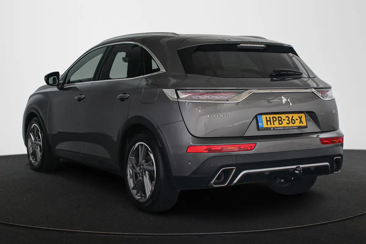 E-Tense Rivoli Pano Trekhaak Leder Stoelverwarming Camera