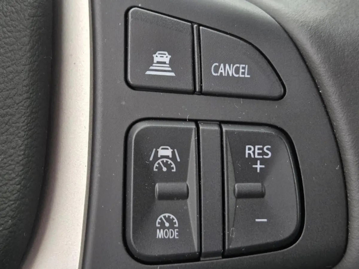 1.4 Boosterjet Smart Hybrid Select|All Season Banden|Rijklaarprijs|Frisse Auto