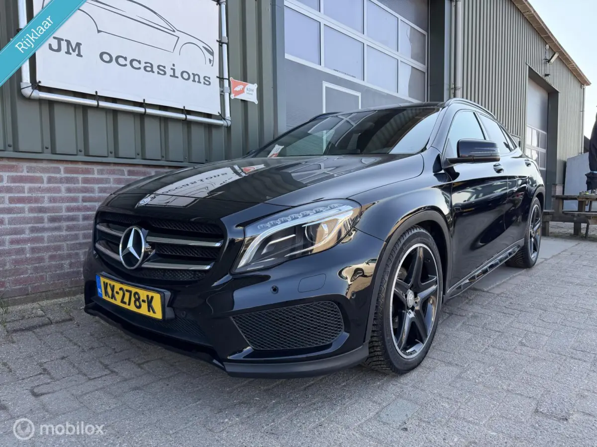 180 AMG Night Edition|Xenon|Getint glas|