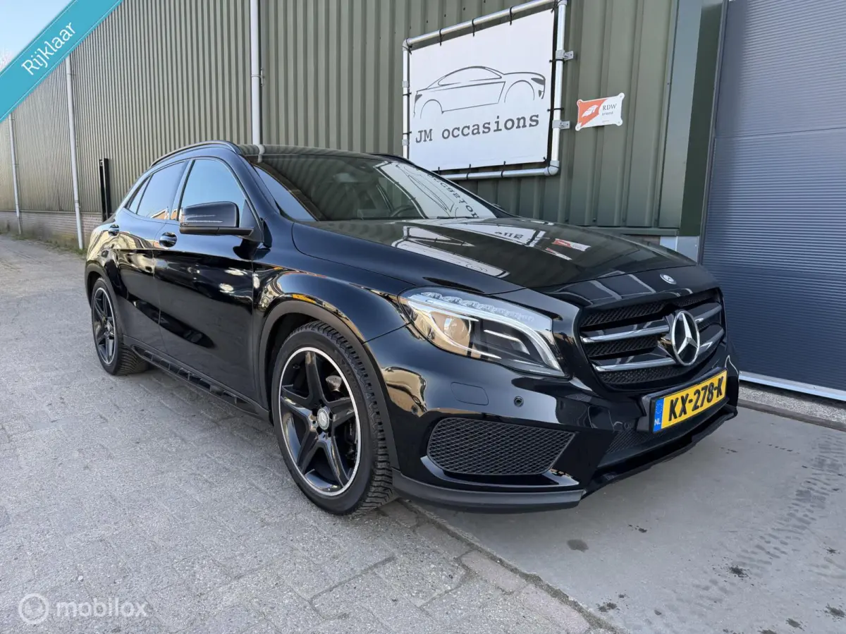 180 AMG Night Edition|Xenon|Getint glas|