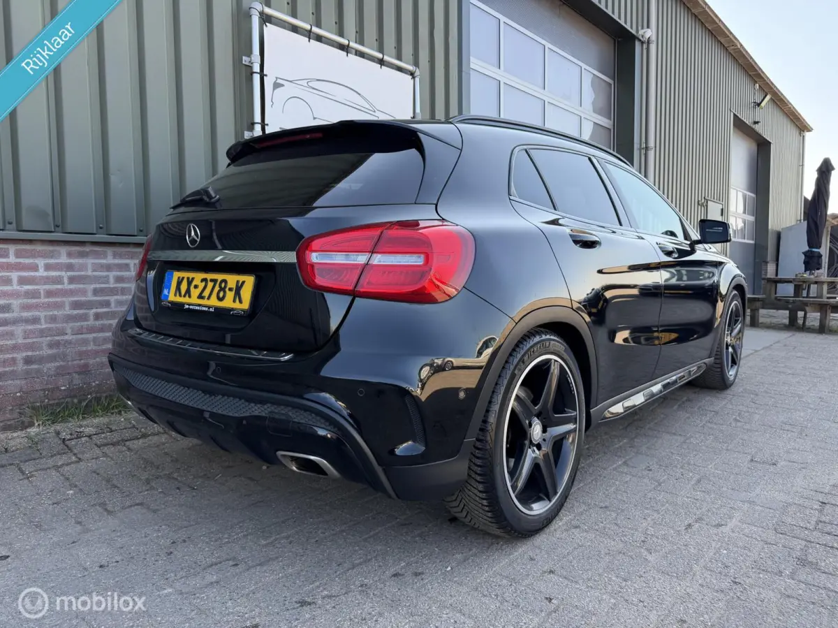 180 AMG Night Edition|Xenon|Getint glas|