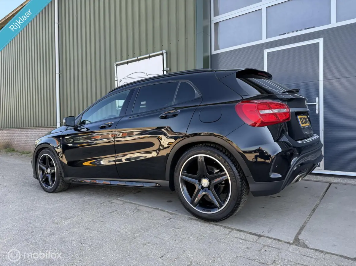 180 AMG Night Edition|Xenon|Getint glas|